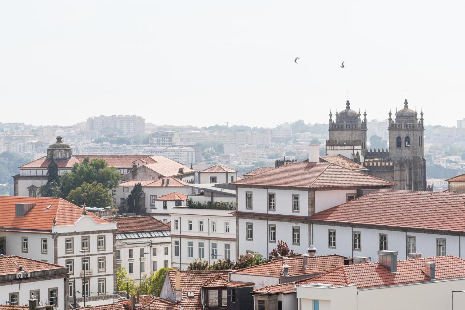 Guestready - Hemisphere Apt Porto Luaran gambar